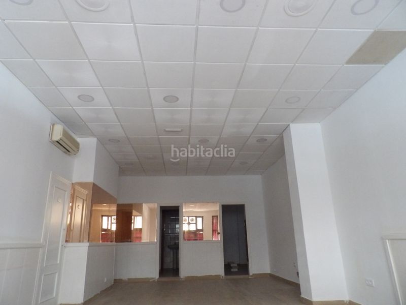Foto e74d483b-a21c-45ac-a241-0c00ddeea735. Alquiler local comercial en calle josé lópez ocaña 8 local totalmente reformado a estrenar, en Avilés