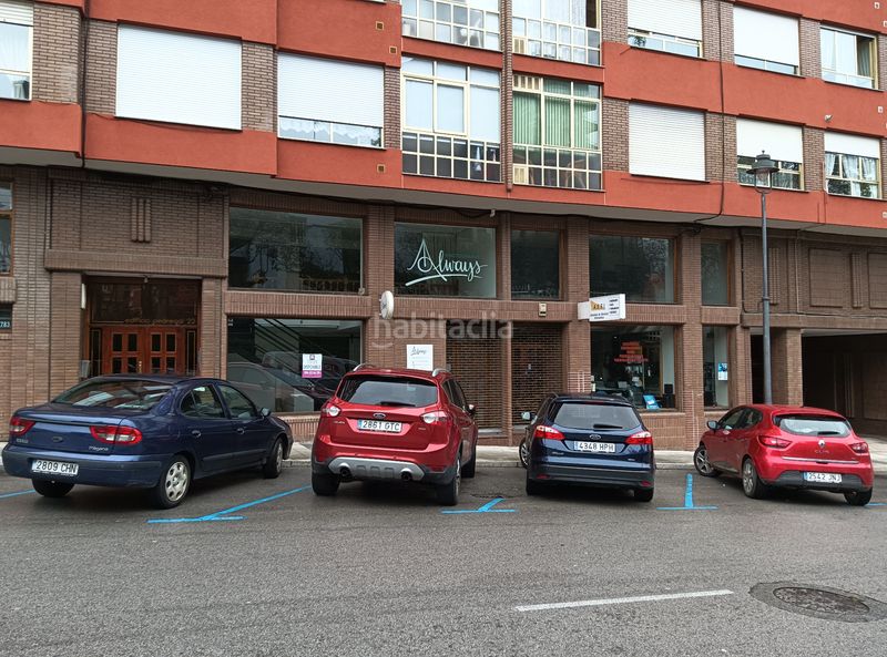Foto 9bf229c2-af19-46d7-9ae4-a0146c9a5cc1. Alquiler local comercial en calle josé manuel pedregal 20 local reformado y listo para funcionamiento en Avilés