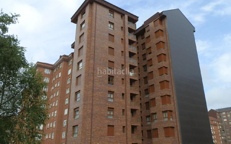 Foto dfa96e00-f6f0-4d66-8d2b-ca047a2ec2de. Pis a calle de ramón granda 7t a El Carbayedo - El Quirinal Avilés