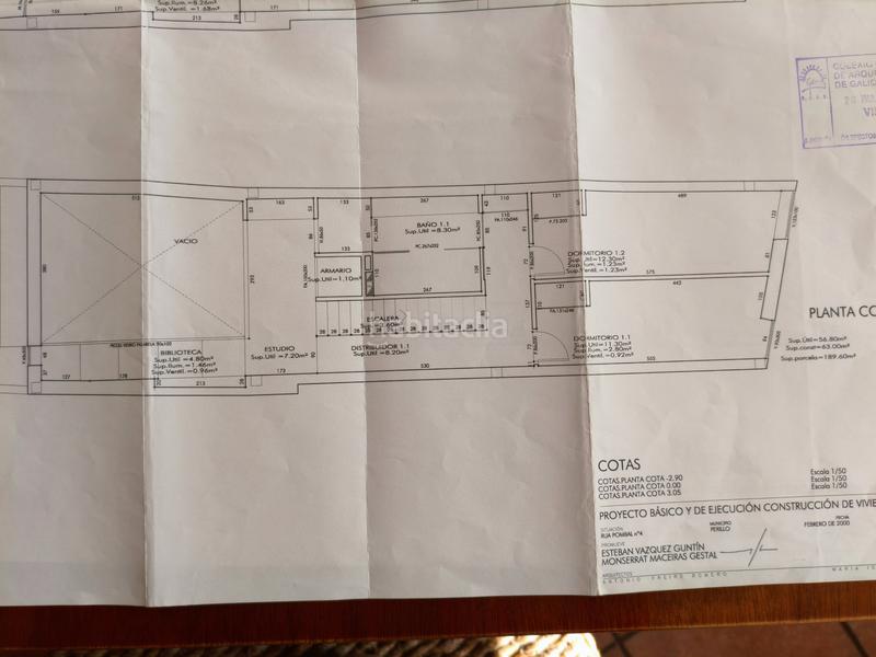 Foto 015a4565-b4f1-4cbd-bb19-4b8ec8c4903c. Casa a schiera con camino riscaldamento parcheggio in Oleiros