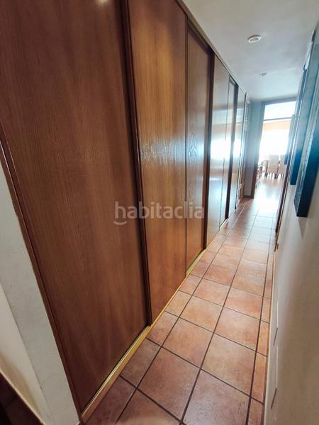 Foto 0d610f0e-6194-43d1-99c2-6ad2567f59eb. Casa a schiera con camino riscaldamento parcheggio in Oleiros