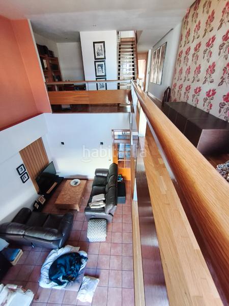 Foto 291297e9-f1bc-4a2f-9922-ee018f993d5d. Casa a schiera con camino riscaldamento parcheggio in Oleiros