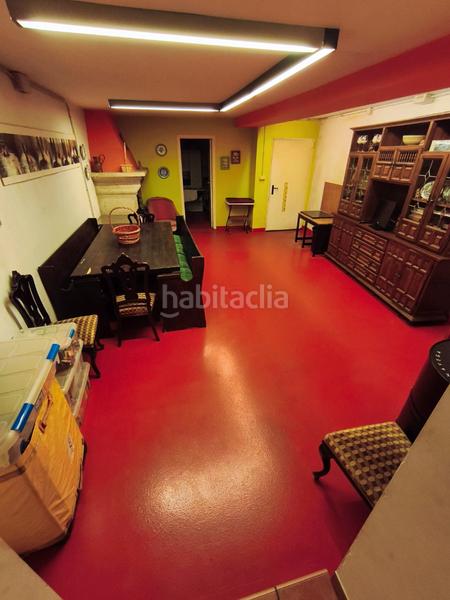 Foto 2a7314fe-1a76-4688-a142-180657bb2a7c. Casa a schiera con camino riscaldamento parcheggio in Oleiros