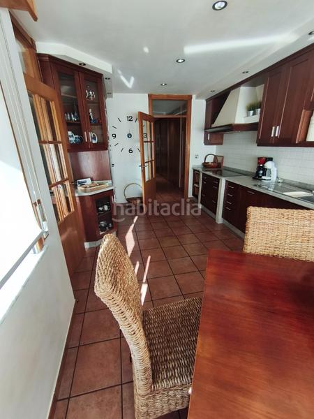 Foto 8ee14c8f-be62-4d7b-988b-703ac765377f. Casa a schiera con camino riscaldamento parcheggio in Oleiros