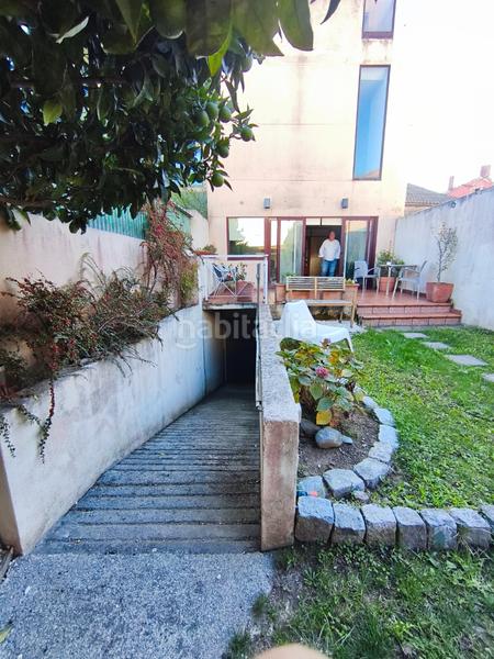 Foto c7d9590a-fd27-4c6d-9fe7-6608d6ca2a1a. Casa a schiera con camino riscaldamento parcheggio in Oleiros