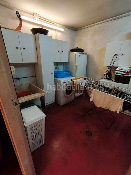 Foto cc7c3bd3-9514-444d-829f-a23b2bd32730. Casa a schiera con camino riscaldamento parcheggio in Oleiros