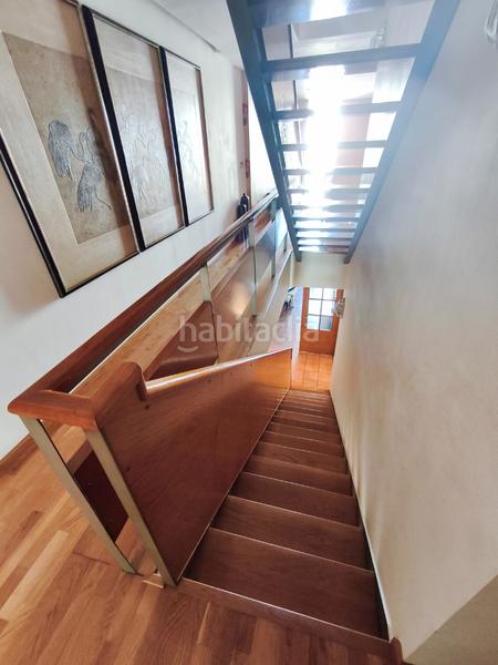 Foto d203e532-c456-4e31-987d-6e6406e121a1. Casa a schiera con camino riscaldamento parcheggio in Oleiros