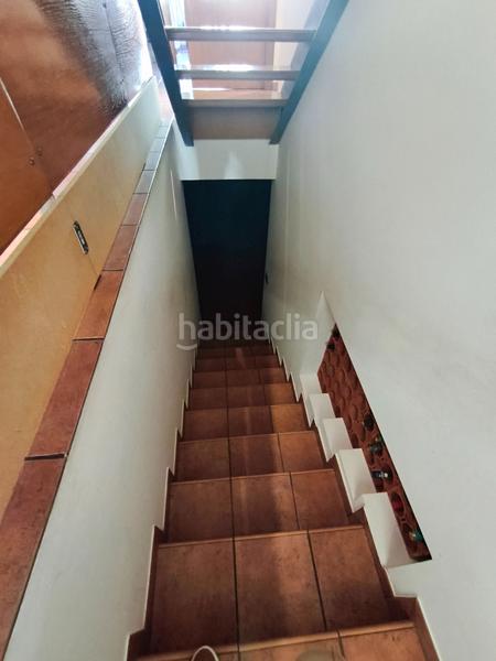 Foto fe963ab3-db38-47fa-be0c-fb89b2648d34. Casa a schiera con camino riscaldamento parcheggio in Oleiros