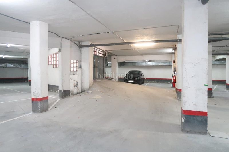 Foto fa865e51-8107-4e9f-ab85-40f5d1562cb0. Aparcament cotxe a Riazor - Visma Coruña (A)