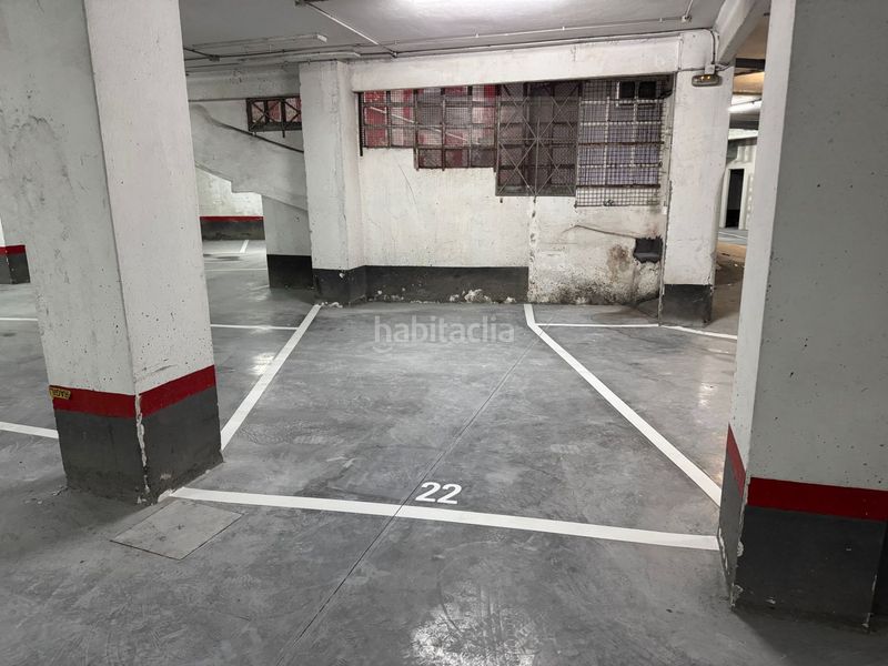 Foto fcbb2aef-efa3-4b5c-a435-c84fbd89443a. Aparcament cotxe a Riazor - Visma Coruña (A)