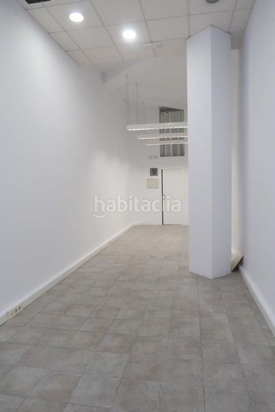 Foto 6e04ace9-8f9e-4223-b61d-4c025d92e05c. Local comercial local com. en venta en c barcelona. en Coruña (A)