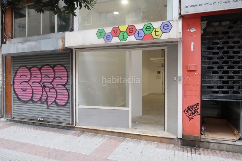 Foto c860689e-83e6-4faf-9d38-0cbb72b6efd4. Local comercial local com. en venta en c barcelona. en Coruña (A)