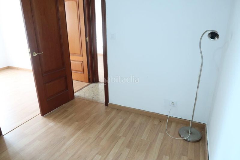 Foto a948119d-ca8c-4a64-810f-d0f494e0c873. Pis a Agra del Orzán - Ventorrillo Coruña (A)