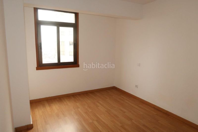 Foto b59b04d6-9ab6-4ba4-a0c1-f7fdf7ed0ebd. Pis a Agra del Orzán - Ventorrillo Coruña (A)