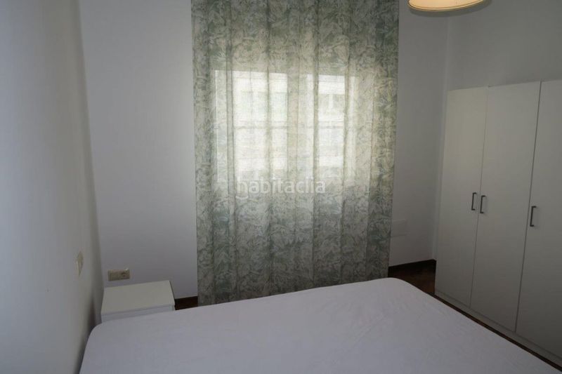 Foto c5ff6d32-8a9d-4abd-8719-3e3c95f862c9. Rent flat in Os Mallos Coruña (A)