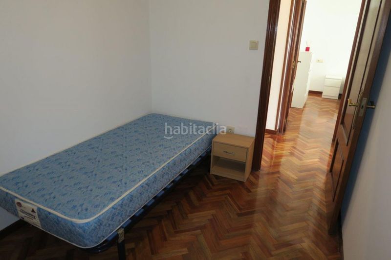 Foto db3df054-91c6-4822-8e85-7c4df1b3c3df. Rent flat in Os Mallos Coruña (A)