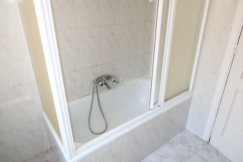 Foto 1753af42-b083-4354-8fb5-7590085fa062. Rent flat in Sagrada Familia Coruña (A)