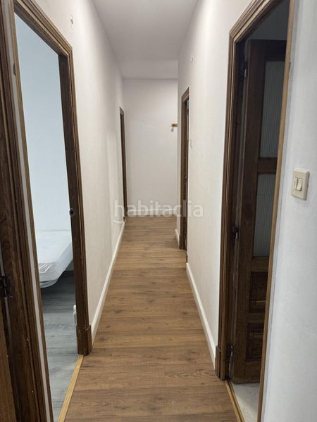 Foto d0de6aa1-cb02-410f-9827-d40f60e1fe2a. Rent flat in Riazor - Visma Coruña (A)