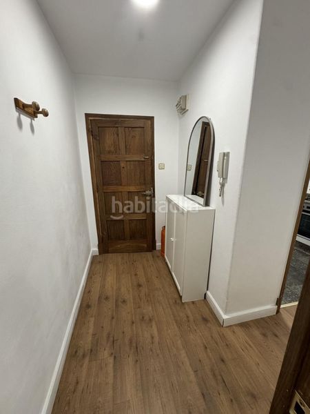Foto d62119a6-676d-40b8-b3e1-062f5b29dfa5. Rent flat in Riazor - Visma Coruña (A)