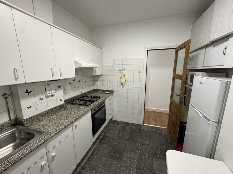 Foto fd9a3cc7-1d00-4bfe-98c2-d54cb602e281. Rent flat in Riazor - Visma Coruña (A)