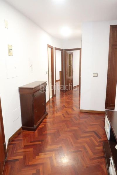 Foto 02dd6cce-4043-466c-8402-d204aee4429b. Rent flat with heating in Agra del Orzán - Ventorrillo Coruña (A)