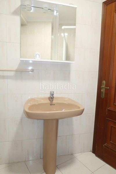 Foto f698aa6d-1c71-48b9-b15f-de0dd506e3b5. Rent flat with heating in Agra del Orzán - Ventorrillo Coruña (A)