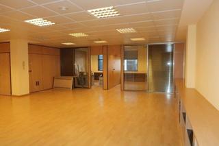 Oficina  Rúa copérnico. Oficina en venta en la grela-bens, 5 dormitorios.