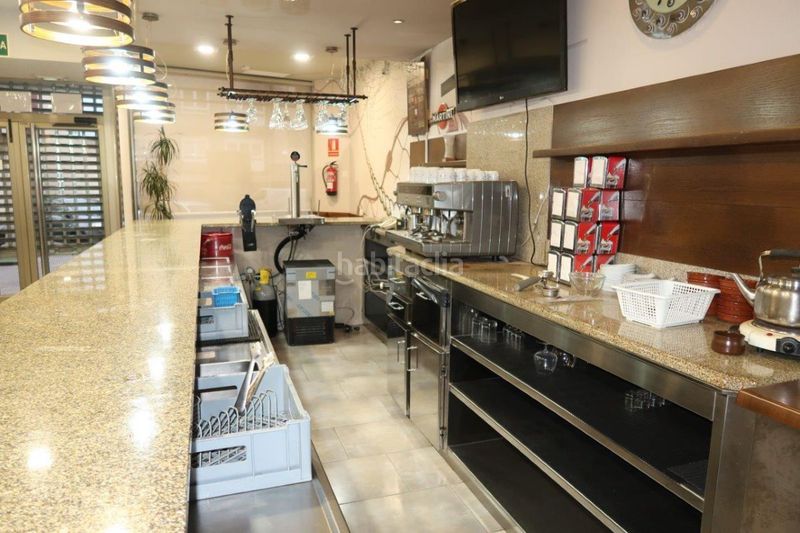 Foto 37a1d68f-c21c-4fd2-8eb0-3660eb9da4f3. Alquiler local comercial local en alquiler en villarodis. en Arteixo