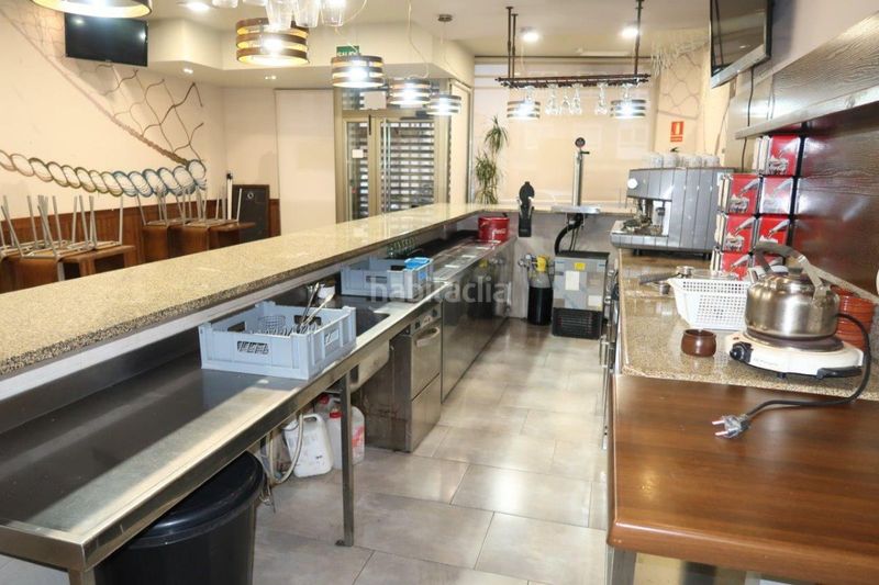 Foto fea36ed8-dfbf-4123-83c9-f3a004bfa2c8. Alquiler local comercial local en alquiler en villarodis. en Arteixo