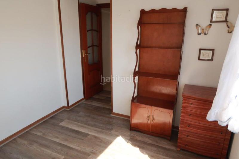 Foto 6f5a406d-4110-4d77-ae0c-d4ff6dbd76de. Rent flat with heating in Os Mallos Coruña (A)