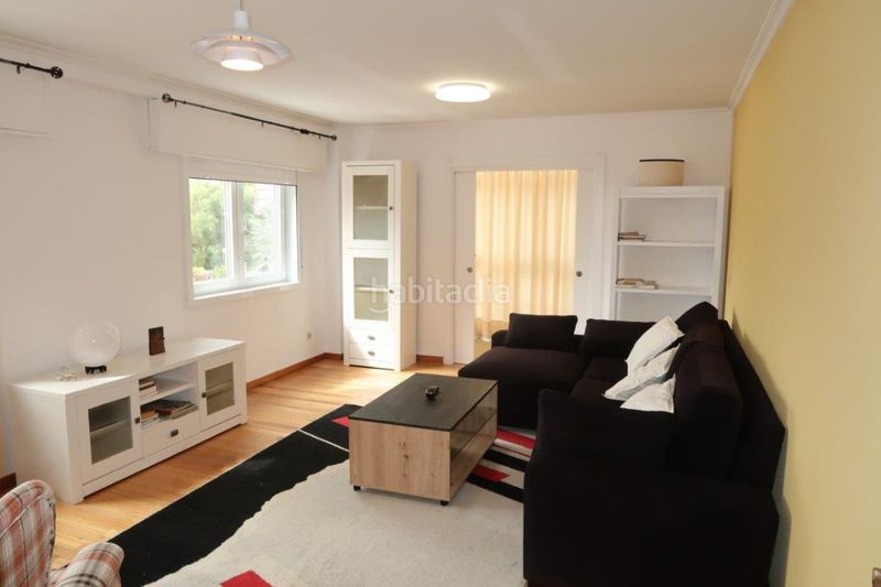 Foto 5da01699-8361-4359-8204-43517535a356. Rent flat in Eirís Coruña (A)