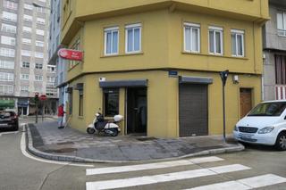 Locale commerciale in Antonio Pedreira Ríos