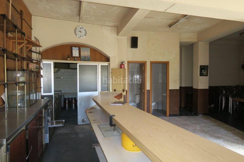 Foto 40fa89de-d831-49ba-9ff7-647ea443bbac. Rent business premise in Agra del Orzán - Ventorrillo Coruña (A)