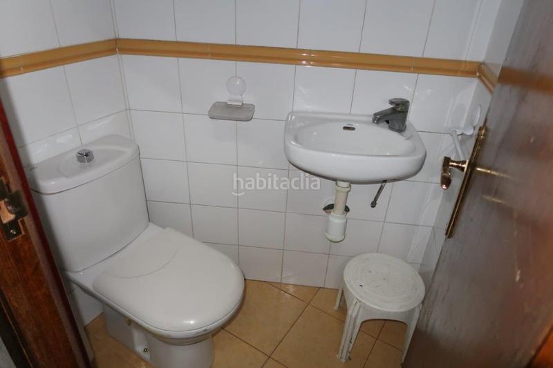 Foto 042084e5-a23a-46e3-beca-7e1f3cd482af. Rent business premise in Agra del Orzán - Ventorrillo Coruña (A)