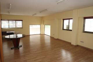 Local Comercial en Cardenal Cisneros 4