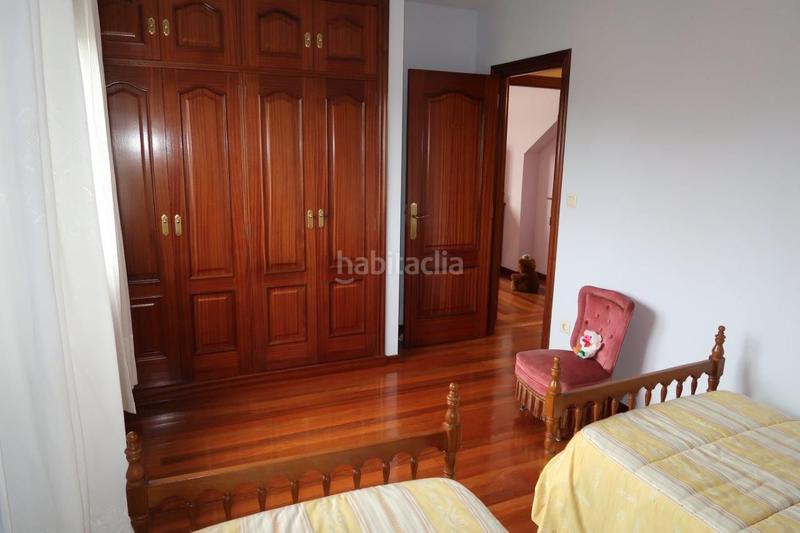 Foto 0289766c-39a4-4820-a098-e95ffdf4b9ce. Chalet avec chauffage parking dans Cambre