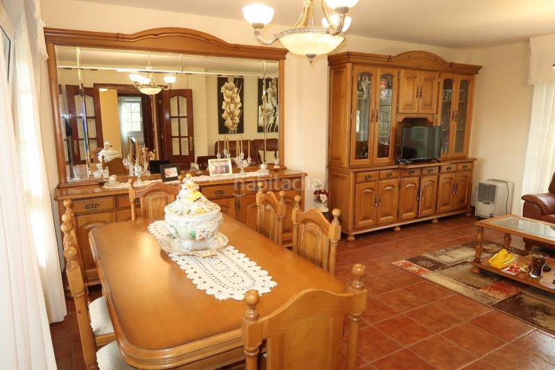 Foto 1f55747e-be55-44bf-80ae-064970c0c8f7. Chalet avec chauffage parking dans Cambre