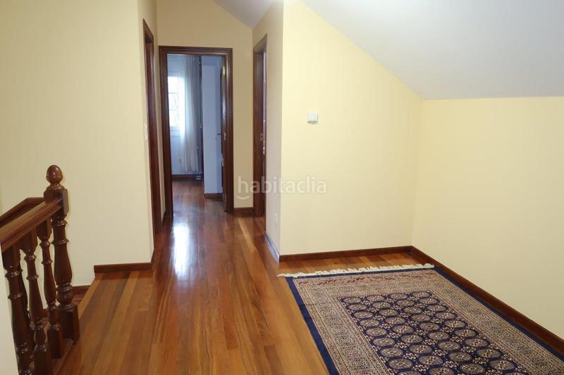 Foto 3992f73d-e837-4bee-a6d5-df77a9d87859. Chalet avec chauffage parking dans Cambre