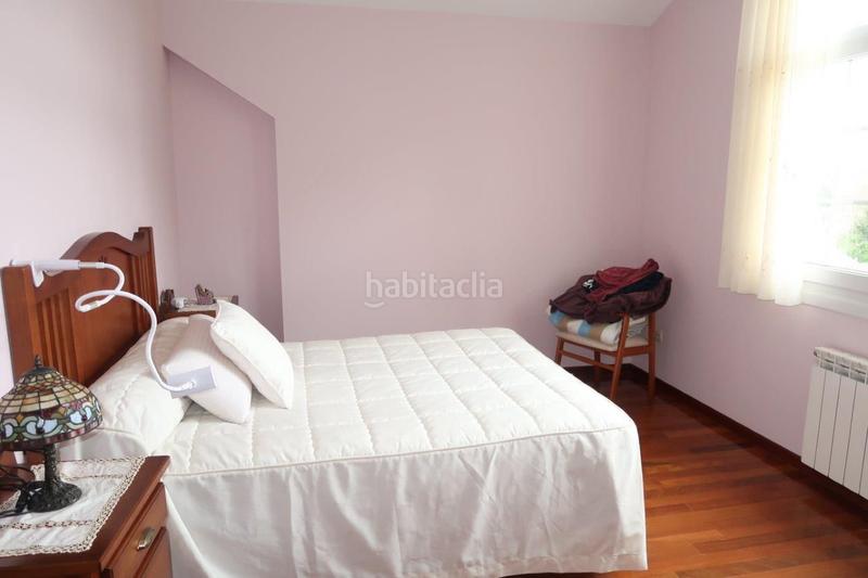 Foto 475aef1b-5b1c-402b-ab66-c0a50297f531. Chalet avec chauffage parking dans Cambre