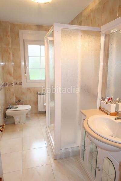 Foto 574f0caa-f095-4f9b-b7b0-4ba478aaeadb. Chalet avec chauffage parking dans Cambre