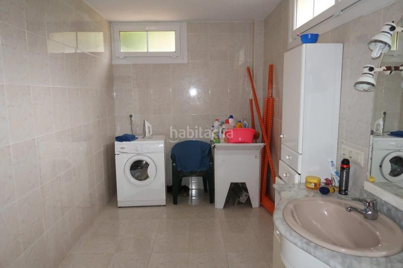 Foto 8d8c8343-ad90-4c22-92b7-54ddd8e9d9a8. Chalet avec chauffage parking dans Cambre