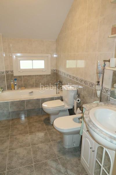 Foto df2893f8-310c-421e-ab29-5f97dac87fda. Chalet avec chauffage parking dans Cambre