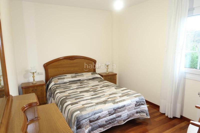 Foto ea5beca6-6d8f-4411-a8d1-b08713d7a34b. Chalet avec chauffage parking dans Cambre