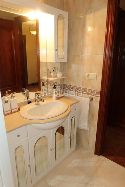 Foto fa9b95b2-dee9-4f14-903e-06573a10d235. Chalet avec chauffage parking dans Cambre