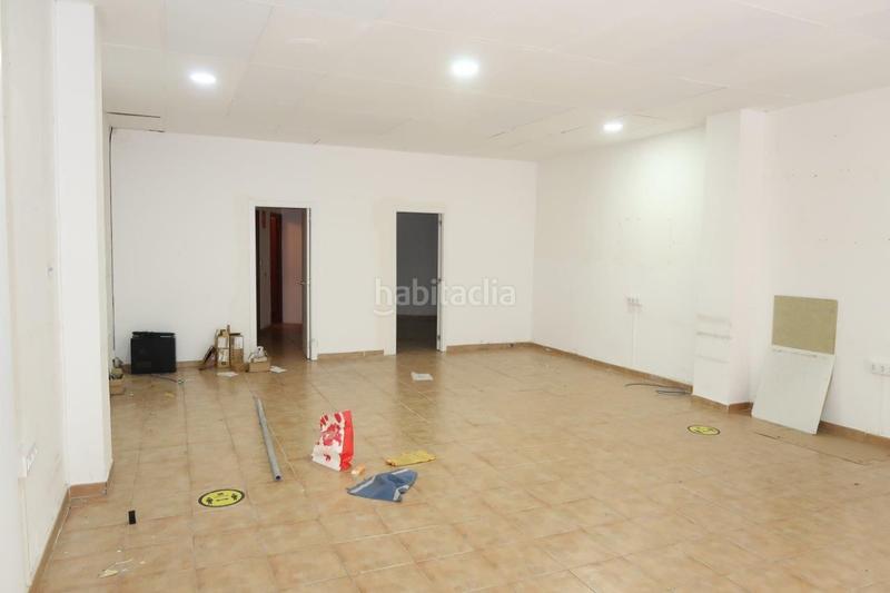 Foto e9e51246-91eb-4988-9421-17ffeb4aaca8. Lloguer local comercial a Agra del Orzán - Ventorrillo Coruña (A)