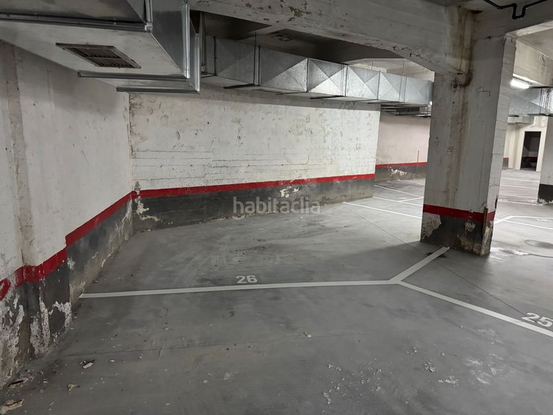 Foto 1a6d097f-9cea-44d3-abbe-3d3d507ec00c. Rent car parking in almirante eulate 6 in Riazor - Visma Coruña (A)