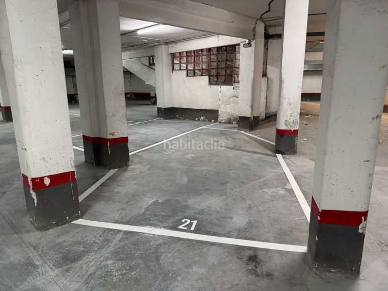 Foto f7242086-eb64-4ad6-8332-26ef0f8ef806. Rent car parking in almirante eulate 6 in Riazor - Visma Coruña (A)