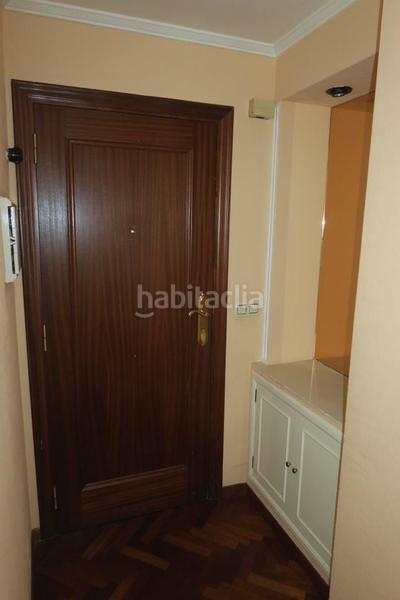 Foto b26f95d8-ce36-499d-b21d-642a783ae273. Location duplex avec chauffage parking dans Someso - Matogrande Coruña (A)