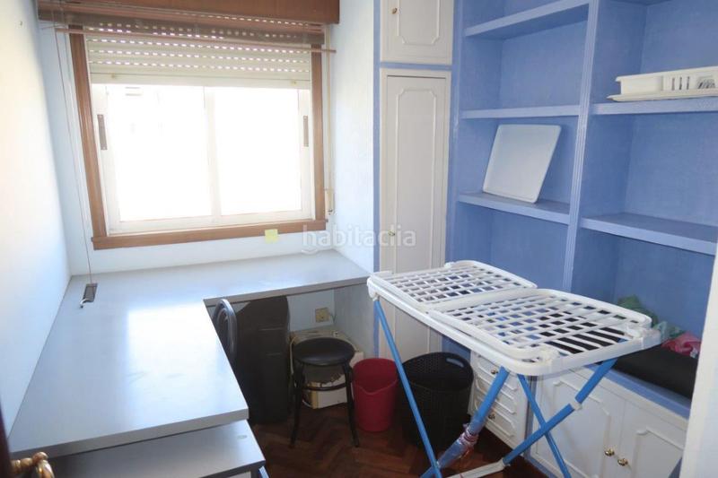 Foto c14f4ead-2f6a-4604-a0b3-35f9d033c4e3. Location duplex avec chauffage parking dans Someso - Matogrande Coruña (A)
