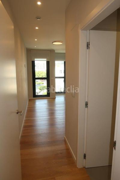 Foto 1e068224-7320-4c66-b5f4-9955522d5d2c. Rent flat in ronda 53a in Riazor - Visma Coruña (A)